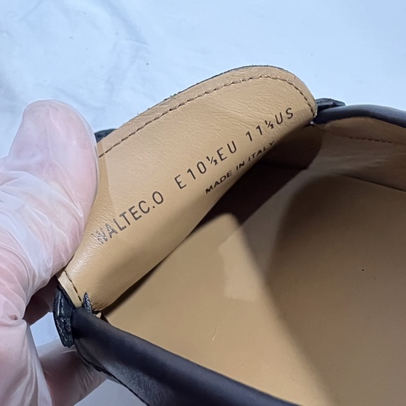 BALLY Navy Blue Leather Waltec Loafers Made in Italy Marked as 11.5US - Picture 10 of 13